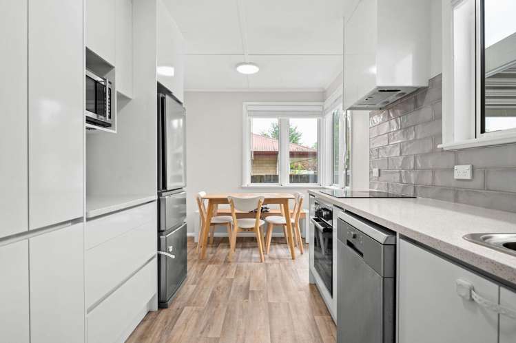 20 Pinfold Avenue Hamilton East_7