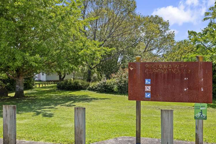 264 Coronation Avenue Welbourn_20