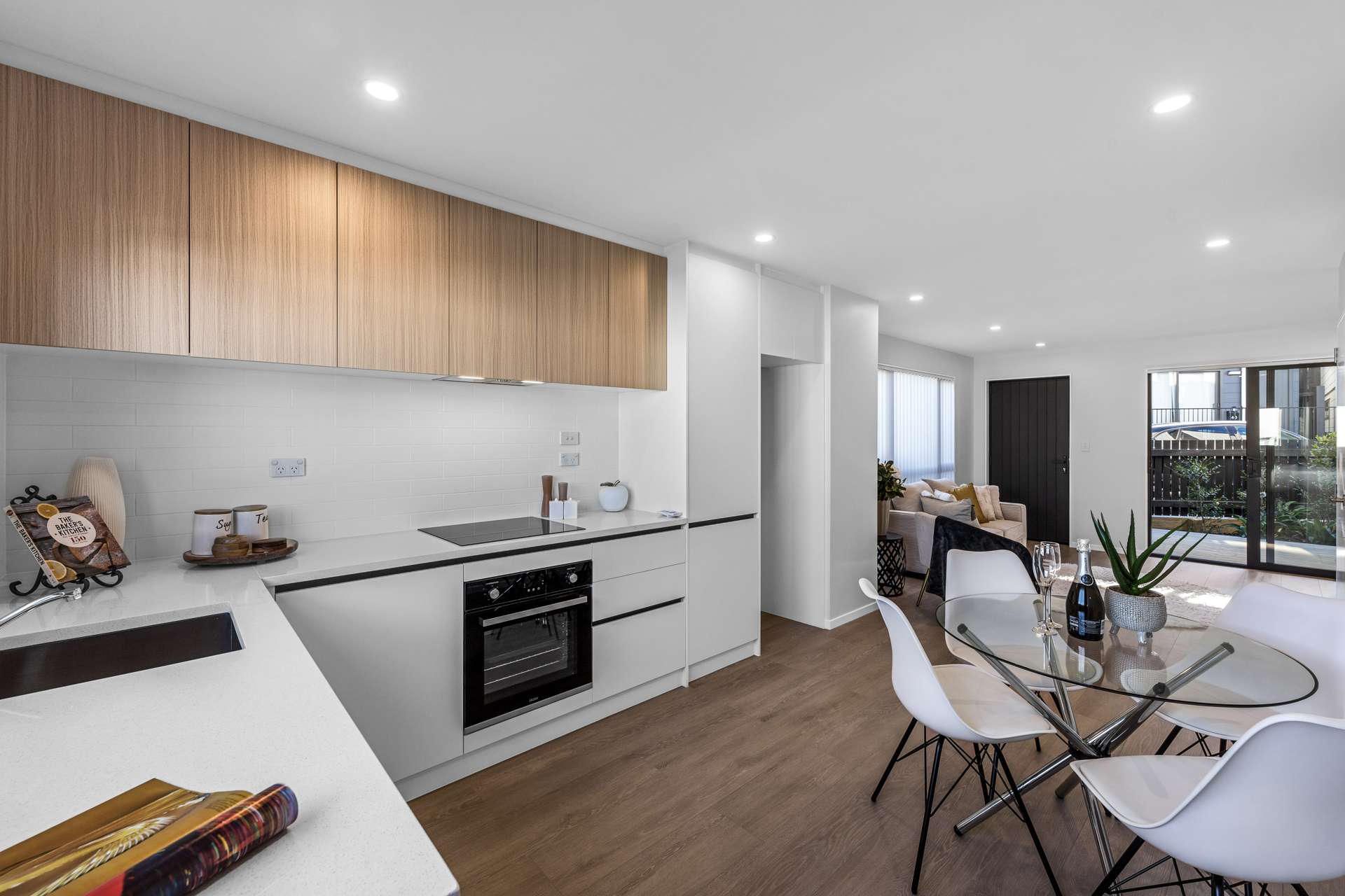 23 Tukari Lane Mangere Bridge_0