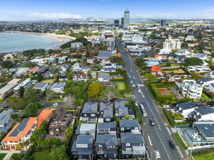 201C Hurstmere Road Takapuna_21