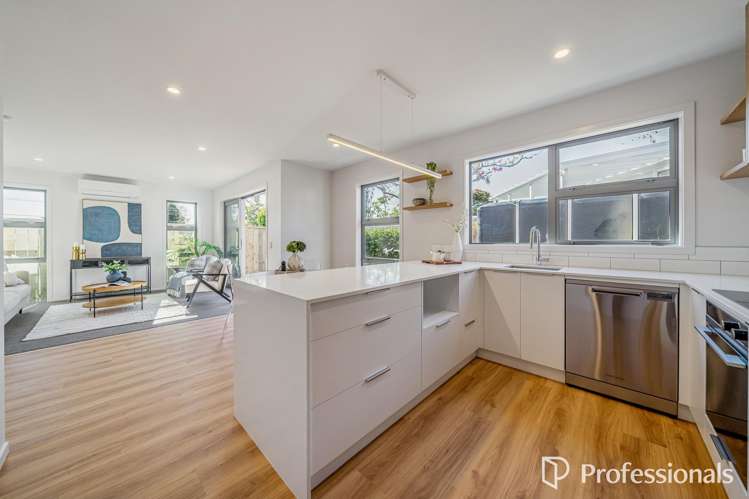 9B Seddon Street Waikanae_11