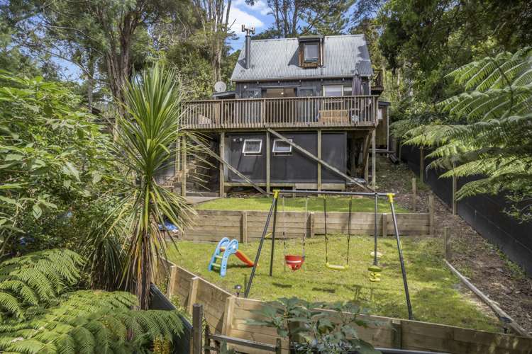 138 Laingholm Drive Laingholm_2