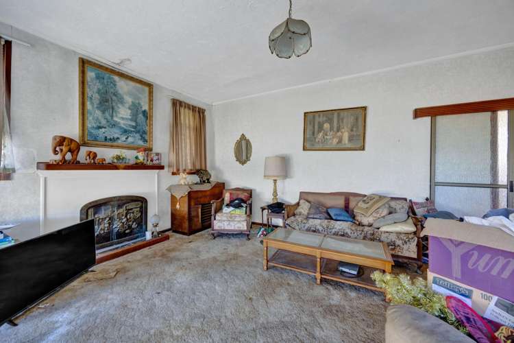 56 Victoria Street Patea_24