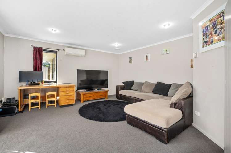 6 Gina Way Welcome Bay_11