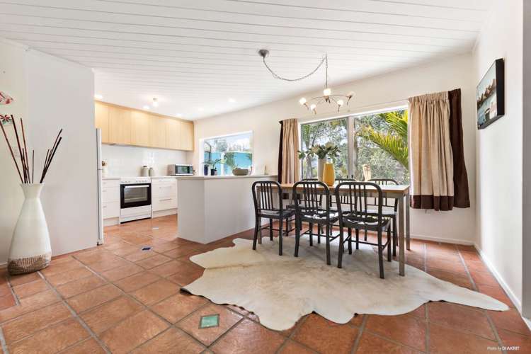 20 Tasman View Road Bethells Beach_8