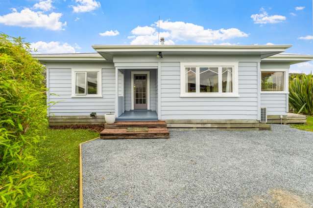 Central Matakana cottage - Commercial zone