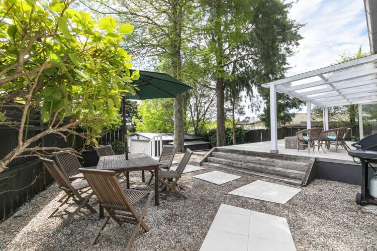 35 Derwent Crescent Titirangi_5