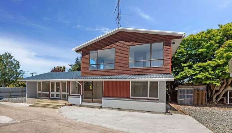 66 Greendale Avenue_0