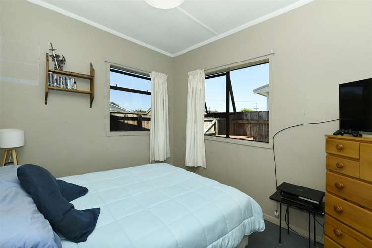 2/5 Rui Street Tahunanui_6