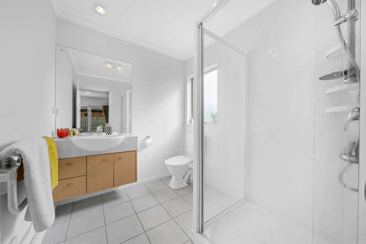 24 Espalier Drive Henderson_12