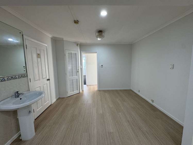 51 Swaffield Road Papatoetoe_1