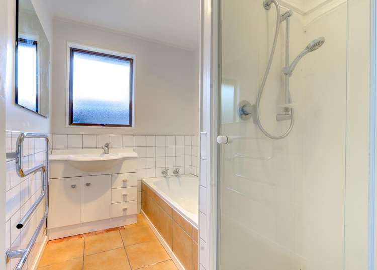 43 Karen Crescent Dinsdale_8