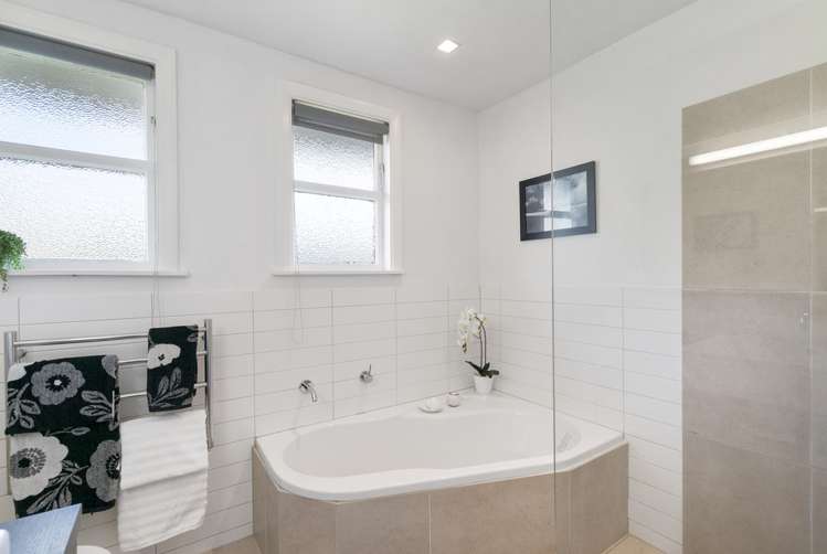 66 Kings Road Panmure_13