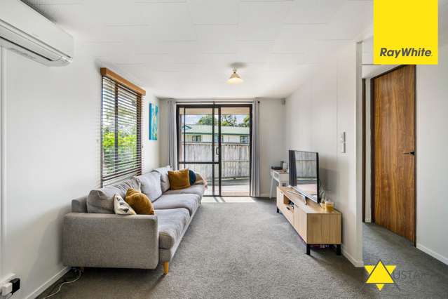 1/8 Cameron Place Ranui_1