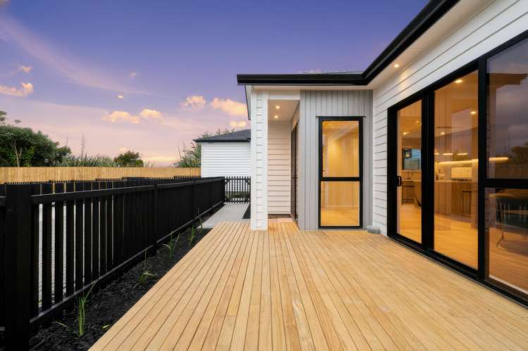 Lot 1-3/57 Helena Street Massey_15