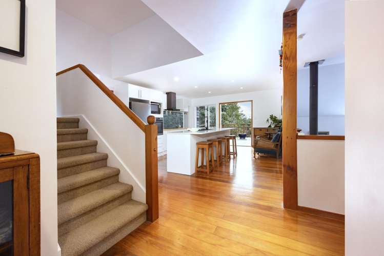 156 Piha Road Piha_8