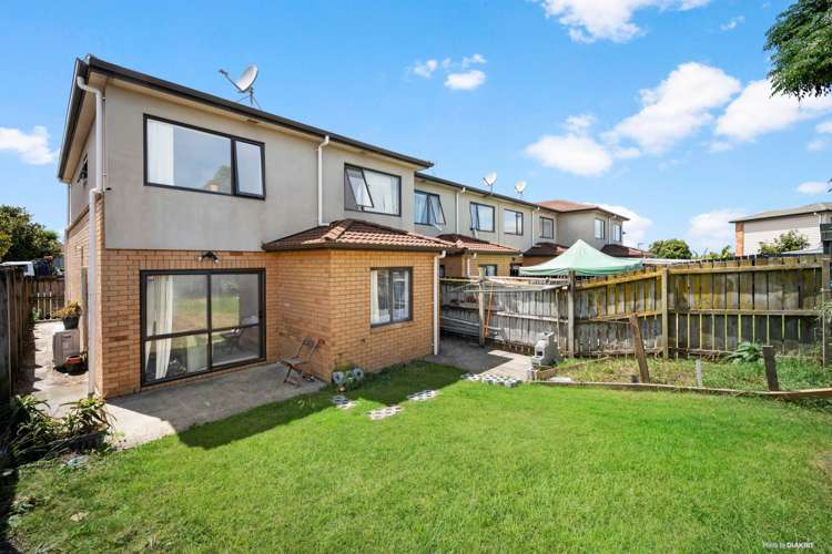 63 Naylors Drive Mangere_5