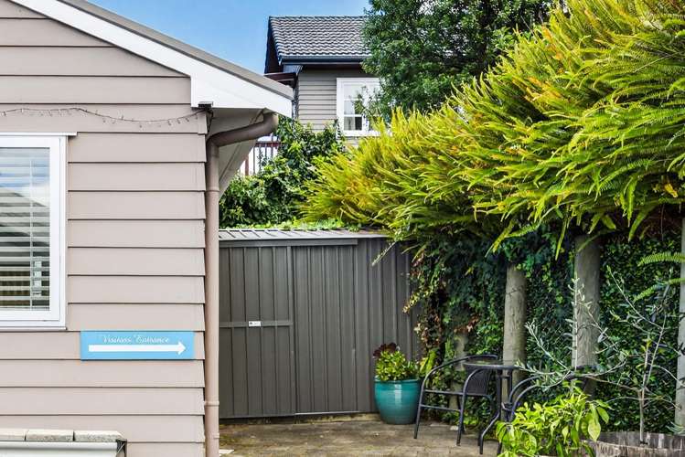 61B Te Kawa Road Greenlane_11
