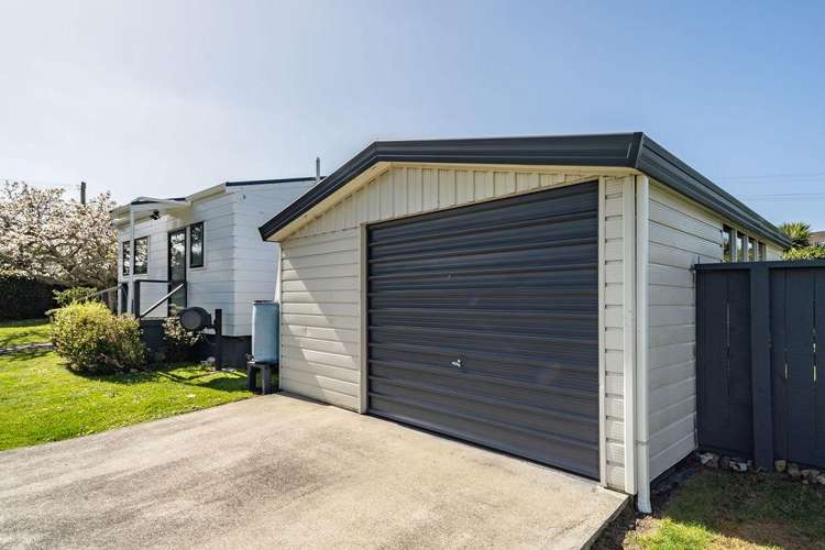 2A Moore Street Waihi_16