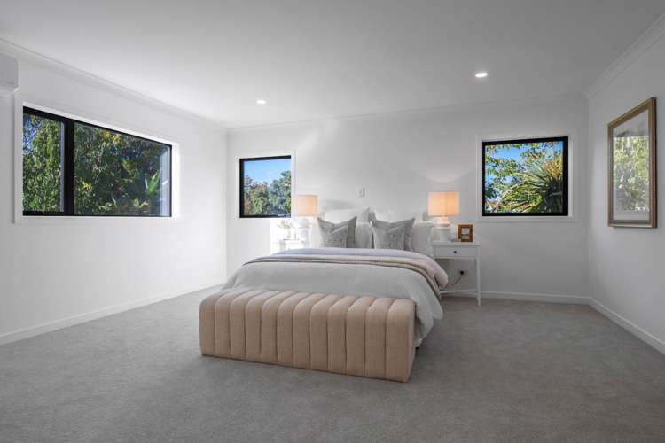 35 Churchouse Road Greenhithe_13