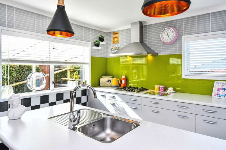 90 Helenslee Road_3