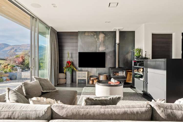 6 Caldwell Lane Bendemeer_10