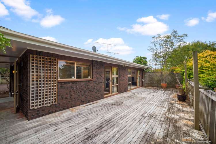 49 Gledstane Road Stanmore Bay_10