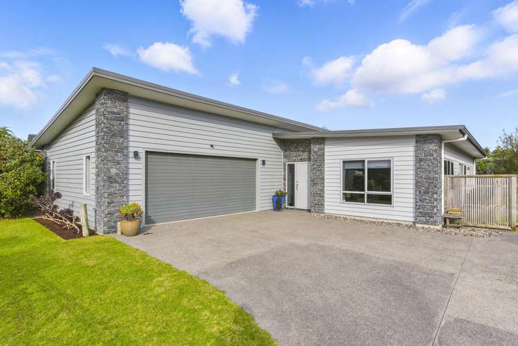 48 Kotuku Drive Paraparaumu Beach_1