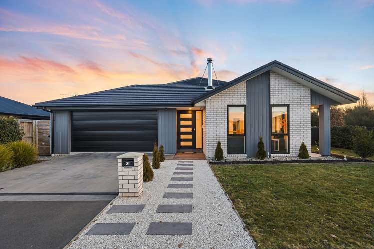 21 Sandstone Crescent_0