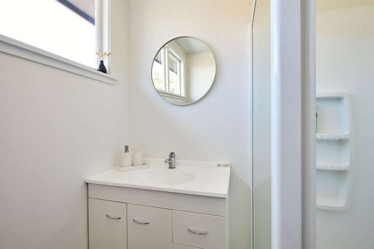 7 South Bay Parade Kaikoura_26