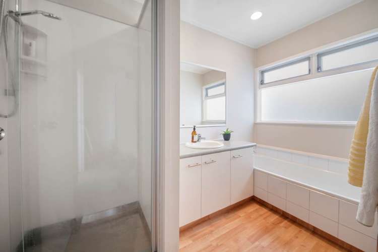 8 Andrea Place Sunnyhills_14