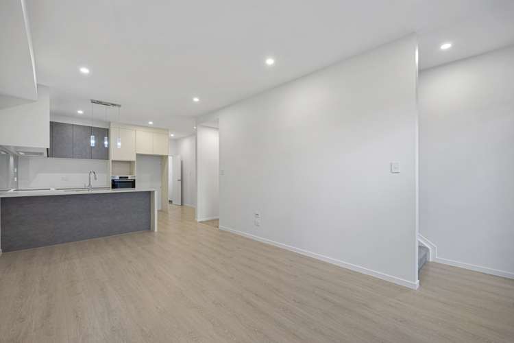 4/11 Oteha Valley Road Northcross_11