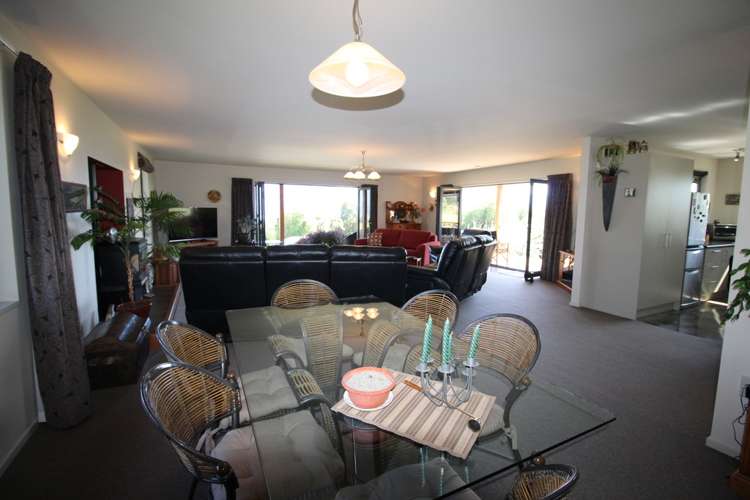 30 Cathedral Drive Manapouri_10