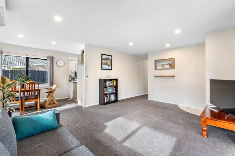 21 Koru Street Mangere Bridge_11