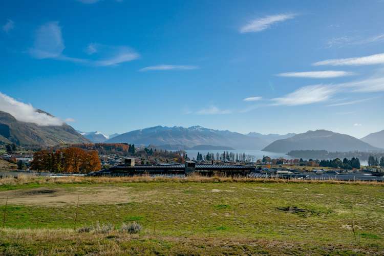 2 Petalite Lane Wanaka_13