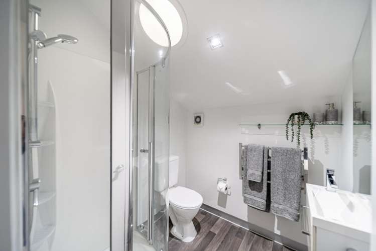 22 Thackers Quay Woolston_14