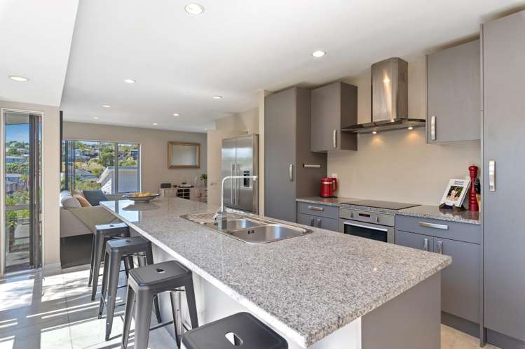 682C Beach Road Browns Bay_9