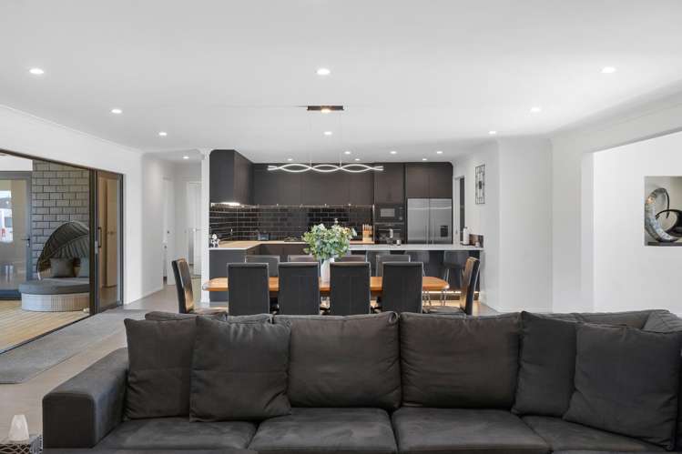 438 Park Road Carterton_13