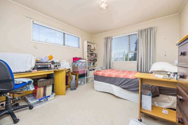 30 Matapouri Road Mangere Bridge_14