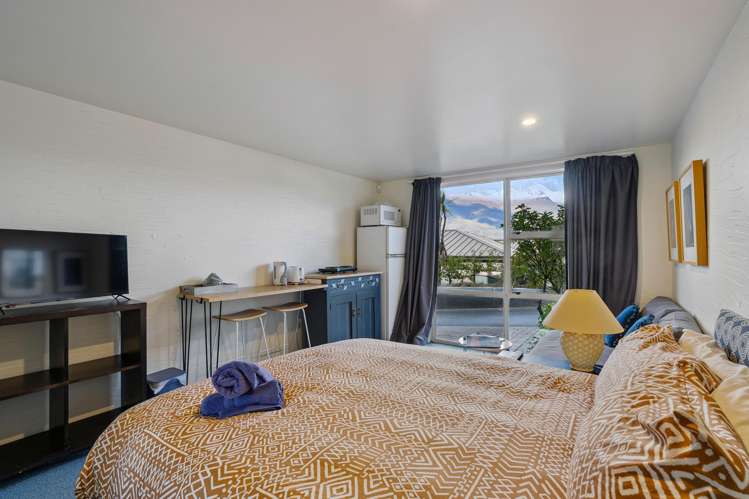 3/6 Suburb Street Queenstown_17