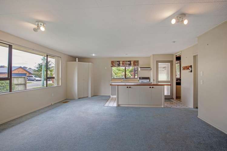 14 School Lane Kirwee_5