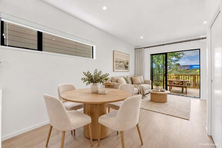 27/47A Huntington Drive_3