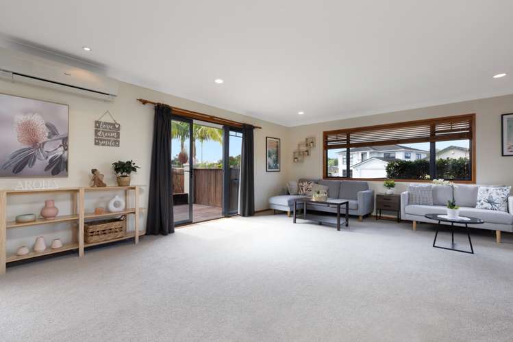 8 Paradise Place Matua_13