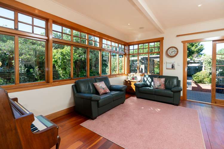 9 Falkirk Avenue Seatoun_8