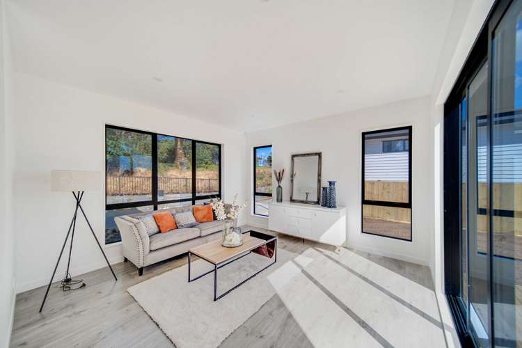 25 Henriette Place Totara Park_5