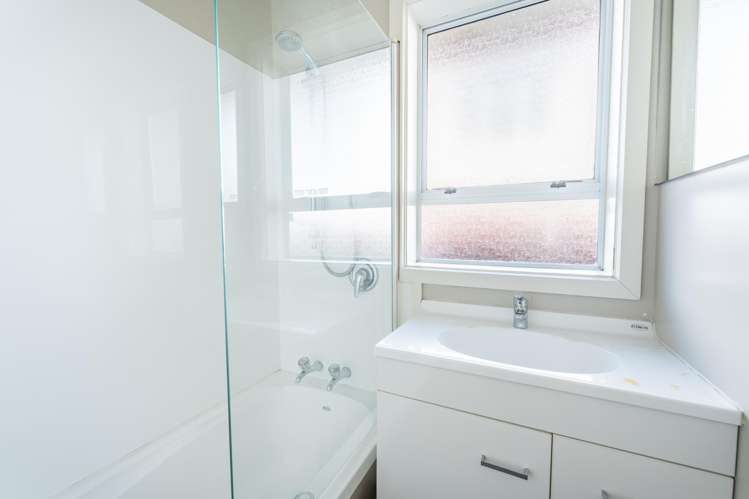 32 Tekapo Street Glenwood_14