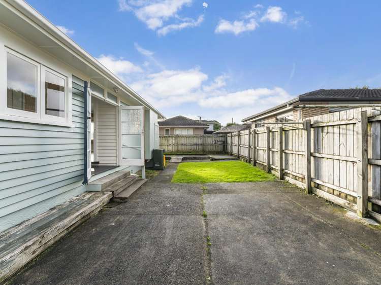 15 View Road Papakura_12