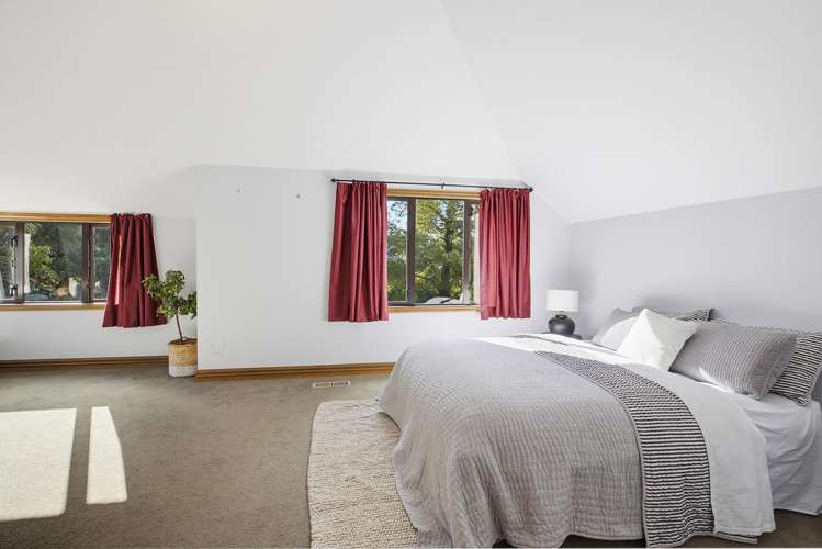 8 Furneaux Grove Whitby_16