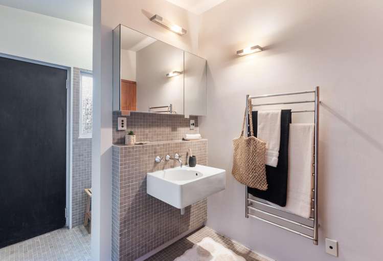 75 Field Way Waikanae Beach_21