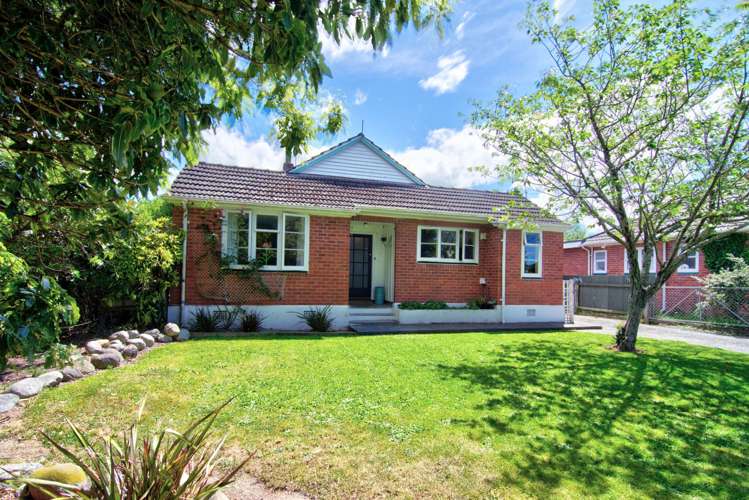 51 Masters Crescent Masterton_9